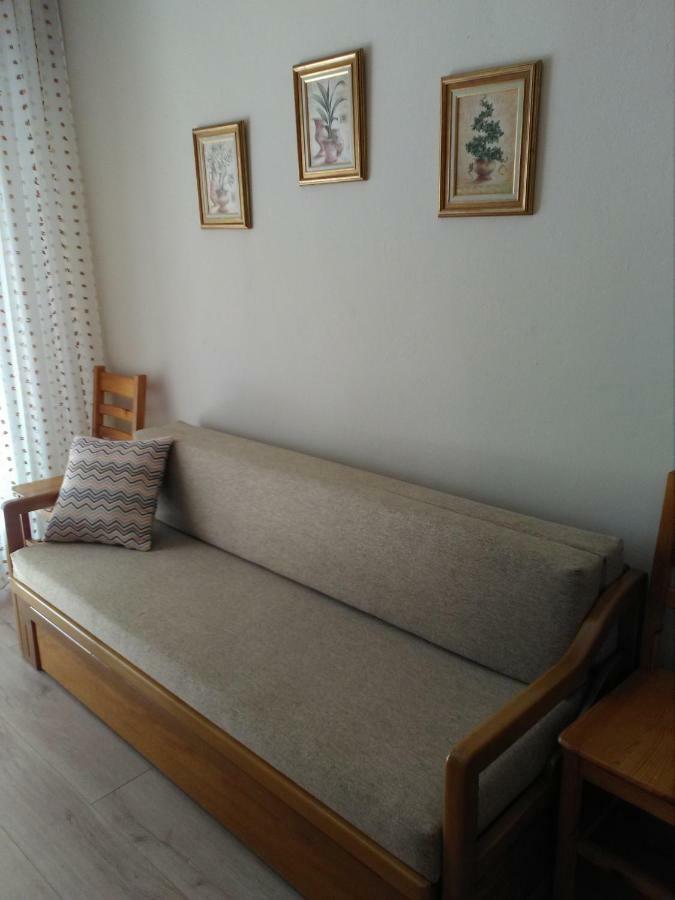 Zefi'S Apartment Néa Péramos المظهر الخارجي الصورة